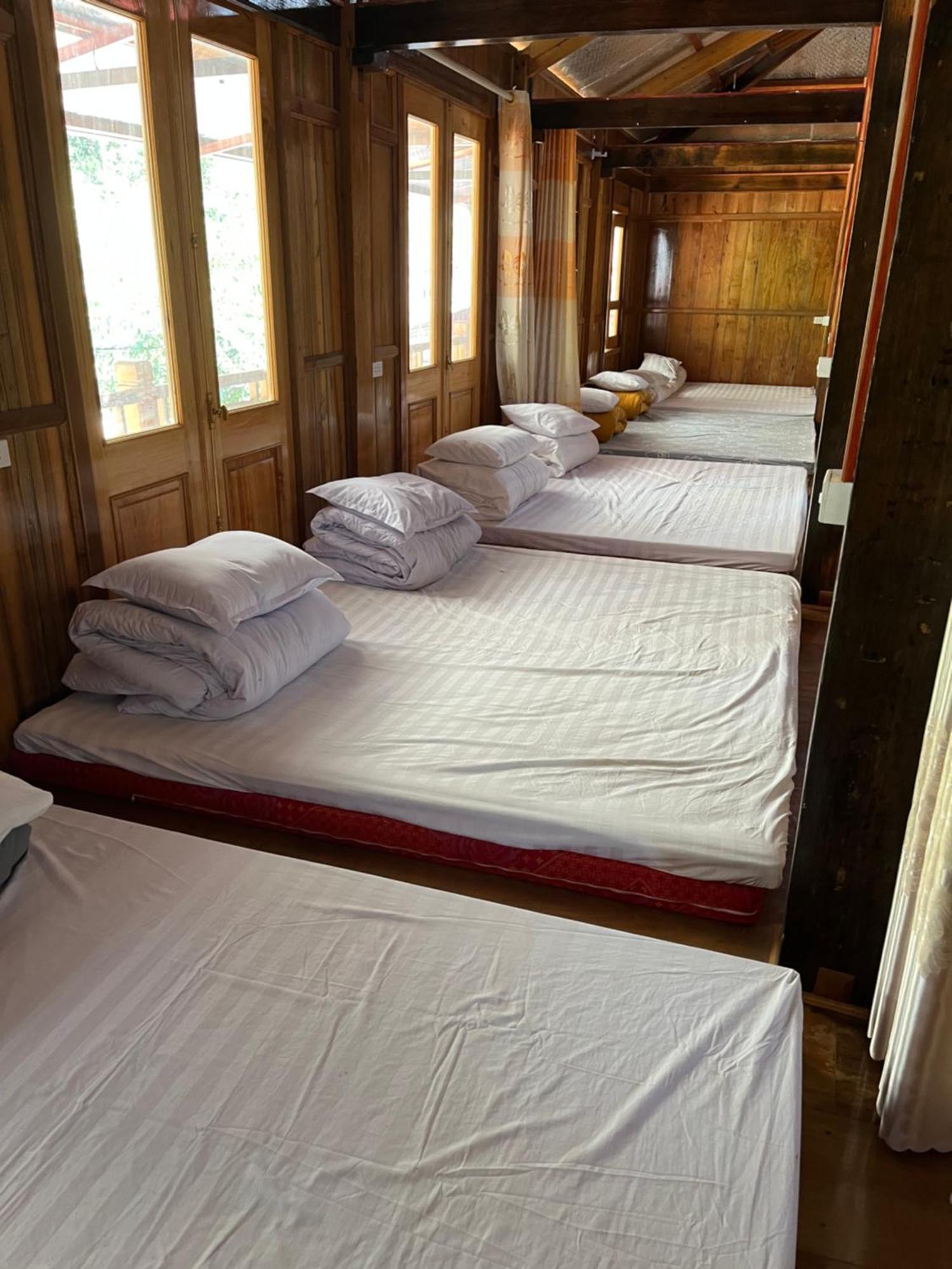 Homestay Hoa Thao - Bus ,Trek & Motorbike Mu Cang Chai ภายนอก รูปภาพ
